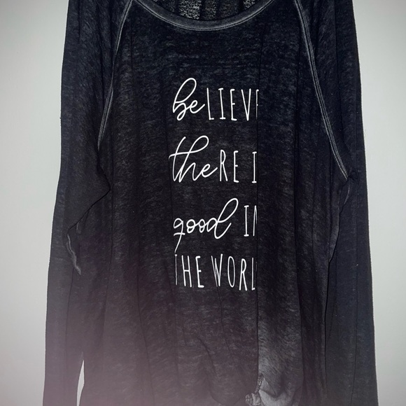 Est 1946 super soft gray long line blouse, size 26/28 - Picture 3 of 14